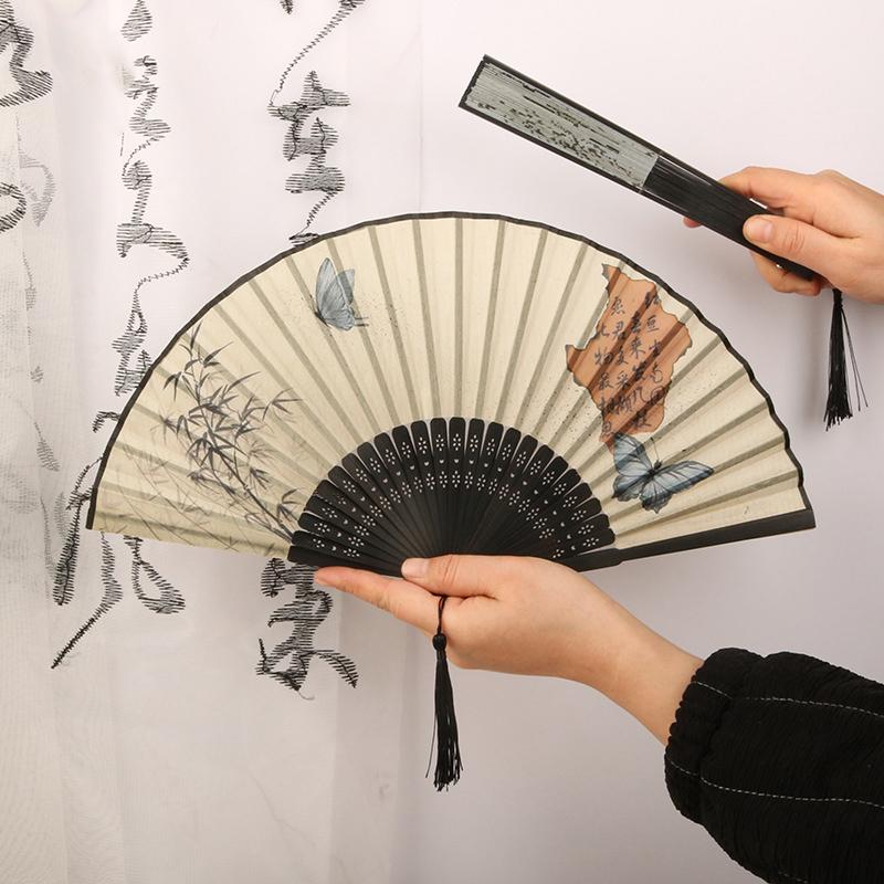 38cm Retro Aesthetic Folding Fan, Lightweight and Portable Capable of Handling Eastern Elegance