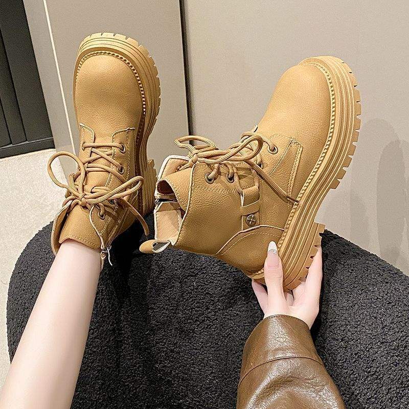 Martin Boots Damen 2025 Frühling und Herbst neu Britischer Stil Weiches Leder Super angesagte Kurze Stiefel Dicksohlige Innen erhöhende Lokomotivstiefel