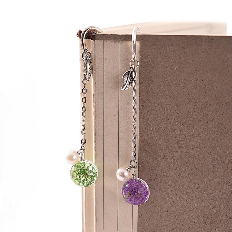 Novelty Dry Flower Bookmark Retro Ball Pendant Book Label For Girls Vintage Jewelry Kids Gift Stationery Book Accessories