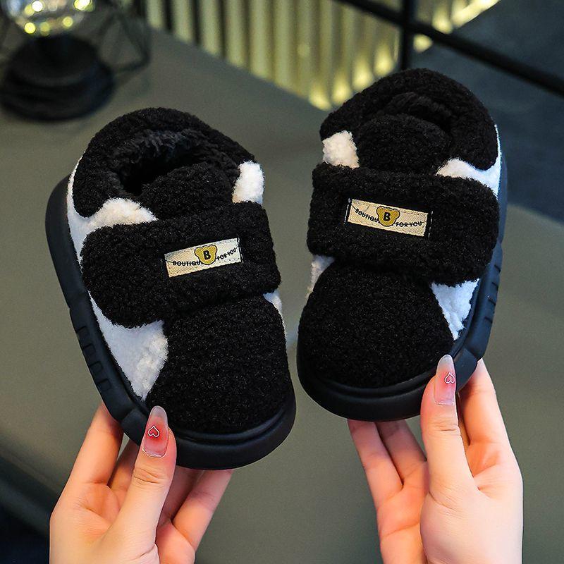 Barnetøfler i bomull Tegneserie Søt Hjem Varm Sklisikker babypels Tøfler Mote Hjem Myke tøfler