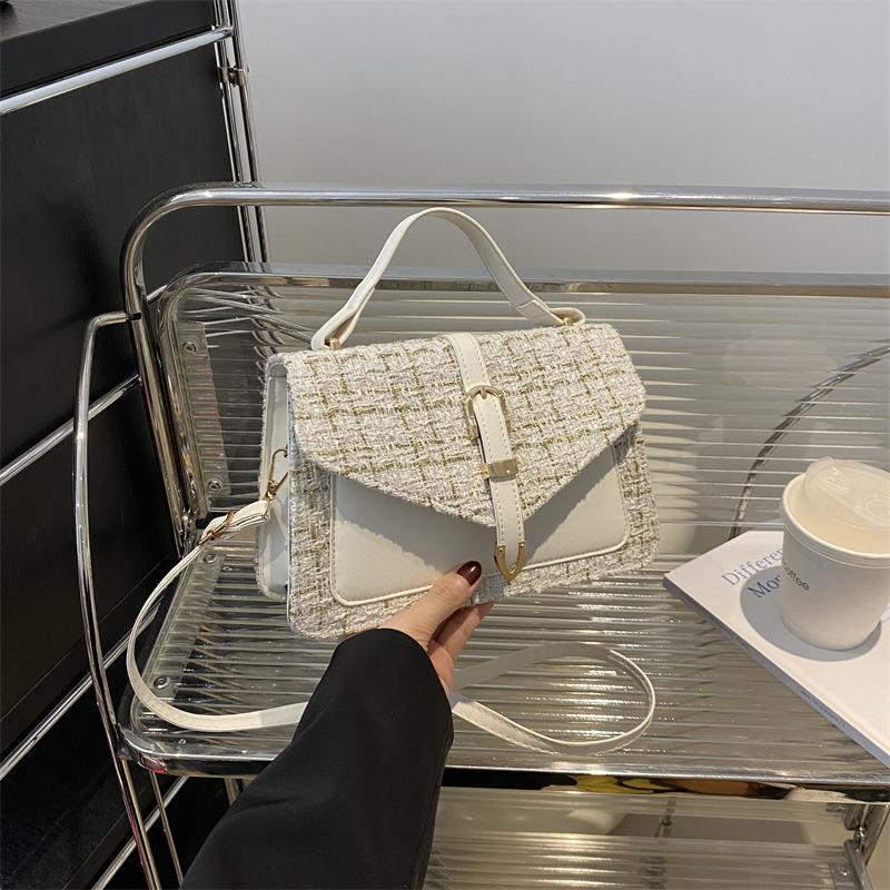 High-end Niche Bag for Women New Trendy and Fashionable Crossbody Bag for Women Ins Fashionable Versatile One-shoulder Small Square Bag