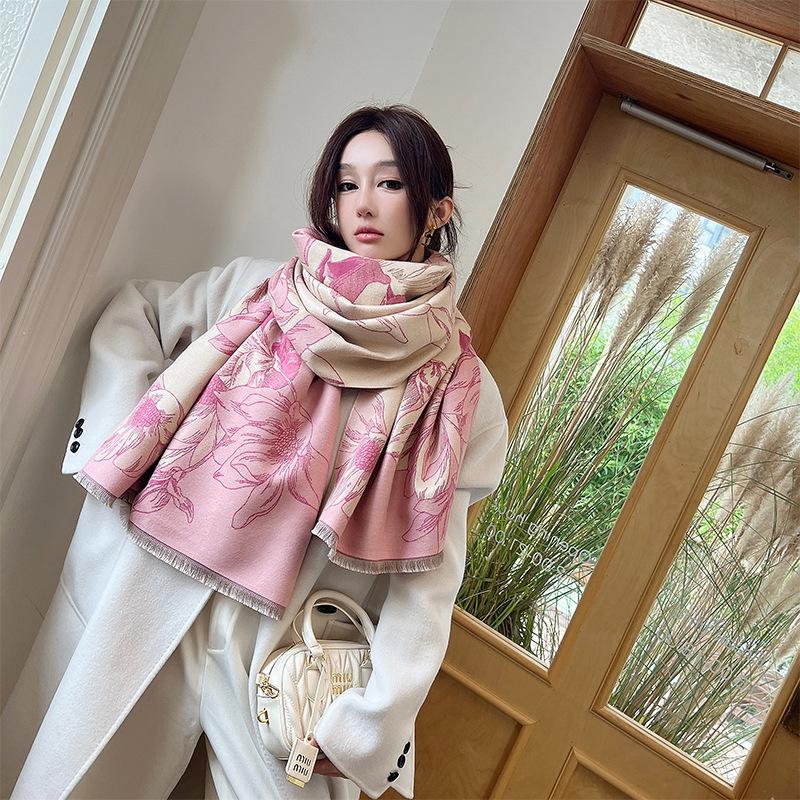 New Winter Style Literary Imitation Cashmere Scarf for Women Elegant Magnolia Flower Fragrance Fashion Scarf  Warm Plus Velvet Shawl