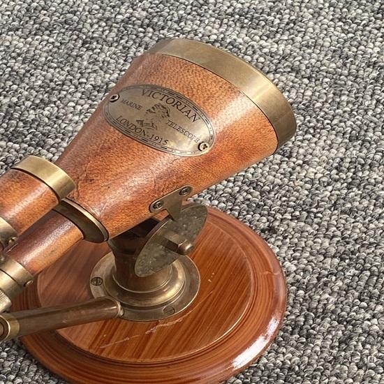 Victorian Double-Leaf Telescope with Leather and Wooden Base