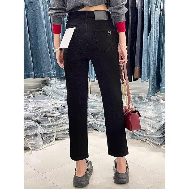 

Женские черные джинсы-сигареты с высокой посадкой и облегающего кроя - Маленький размер, стрейч, универсальные и прямого кроя (Весенняя коллекция 2025 г.) XL чёрный