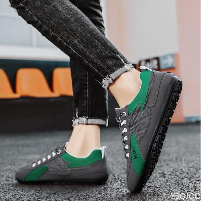 Men's Spring New Trendy Versatile Flat Slip resistant Board Shoes Simple Comfortable Durable Daily Casual Trendy Shoes