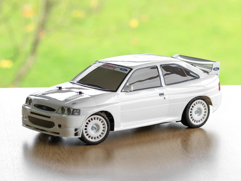 Tamiya Scale Electric Car Series 691 1998 Ford Escort Custom 58691 1/10 R/C No. (TT-02 Chassis)