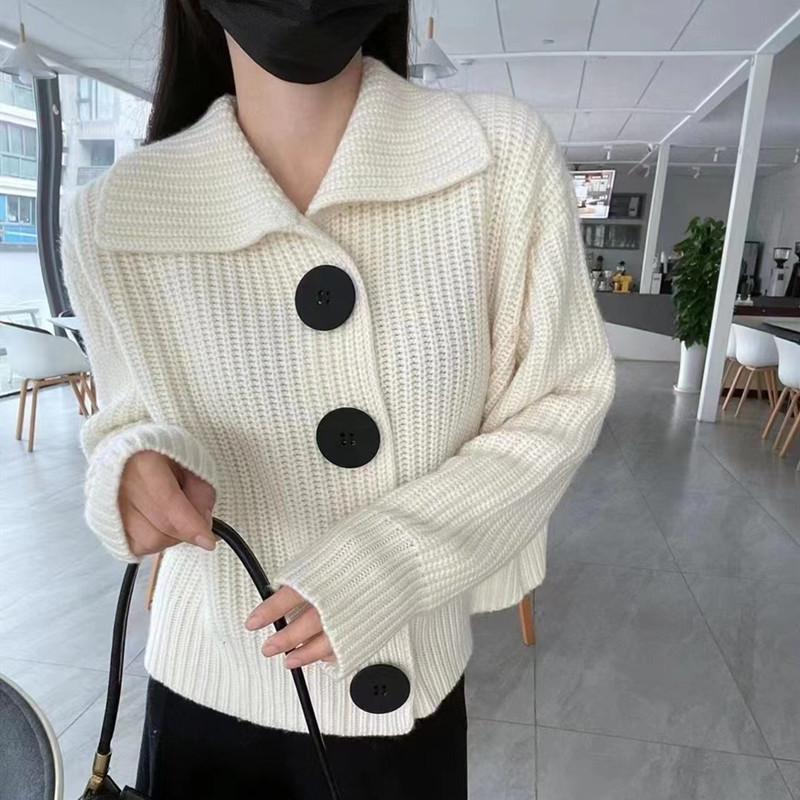 Autumn 2026 V-Neck European Style Loose Cardigan Sweater with Long Sleeves and Big Buttons for Women