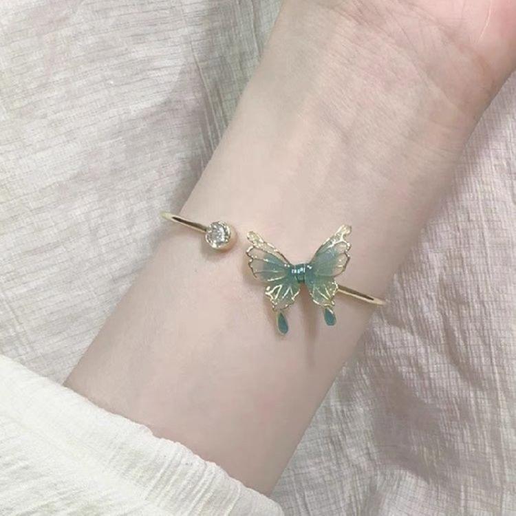 Practical Butterfly Starbursts Hand Fashion Accessory Multipurpose Bracelet and Rings Portable for Everyday Wear