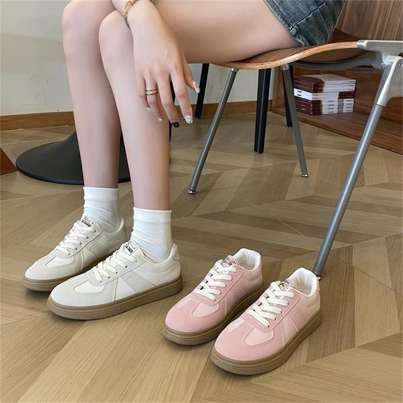 Autumn Retro German Training Shoes 2025 New Platform White Shoes Women's Versatile Flat-bottomed Sports and Leisure Board Shoes Ins Tide