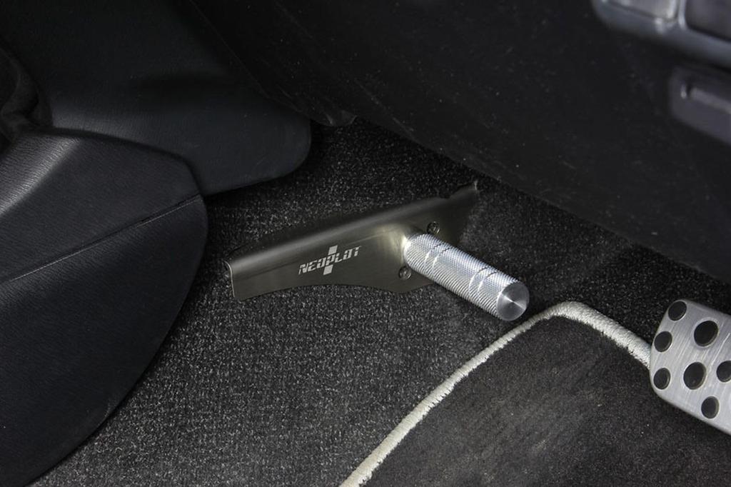NEOPLOT Footrest Bar NEO NP72220 Adjustable Left Foot Position for Toyota Fielder and other CVT vehicles Silver 9cm - Aqua/Vitz/Corolla - -