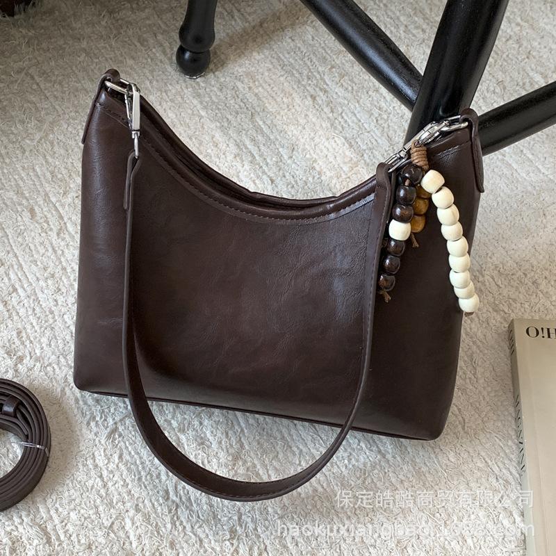 High-end Small Bag Women's 2025 New Autumn and Winter Fashion Versatile Messenger Bag Retro Shoulder Underarm Bag Bucket Bag