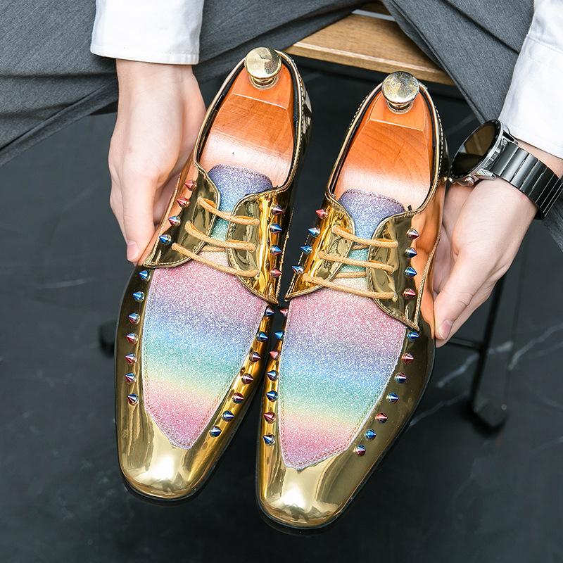 

Large size 47 men s low top British Chelsea rivet pointed youth casual fashion leathershoes 47