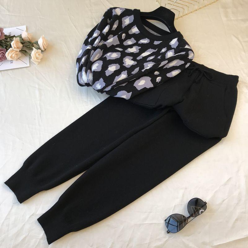 JPNTKY Autumn Collection Instagram Personalized Leopard Print Pullover Long-sleeved Knitted Sweater + Simple Skinny Pants Set