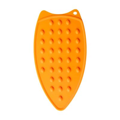 Silicone Rest Pad Easy To Use Protecting Your Table During Ironing Home with Hole Multipurpose Protective Pads for Ironing Board