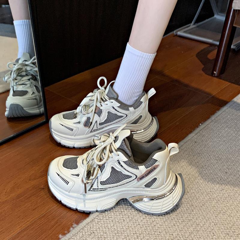 2025 autumn new Internet celebrity explosion mesh silver double thick sole heightening leisure sports dad shoes tide