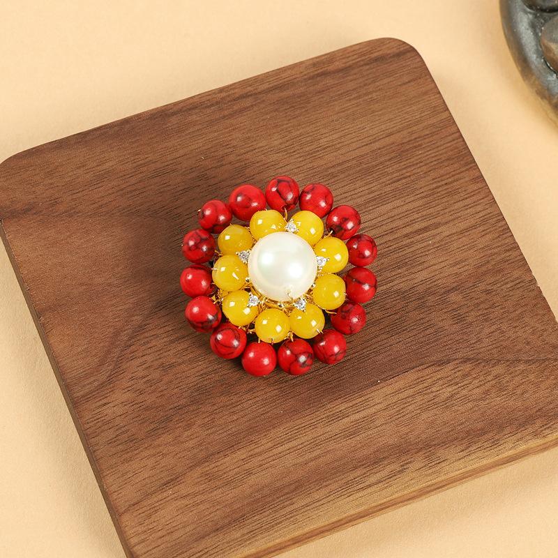 

Tibetan color scheme retro bead brooch weaving female ethnic style personality niche pin Xizang exotic corsage accessories