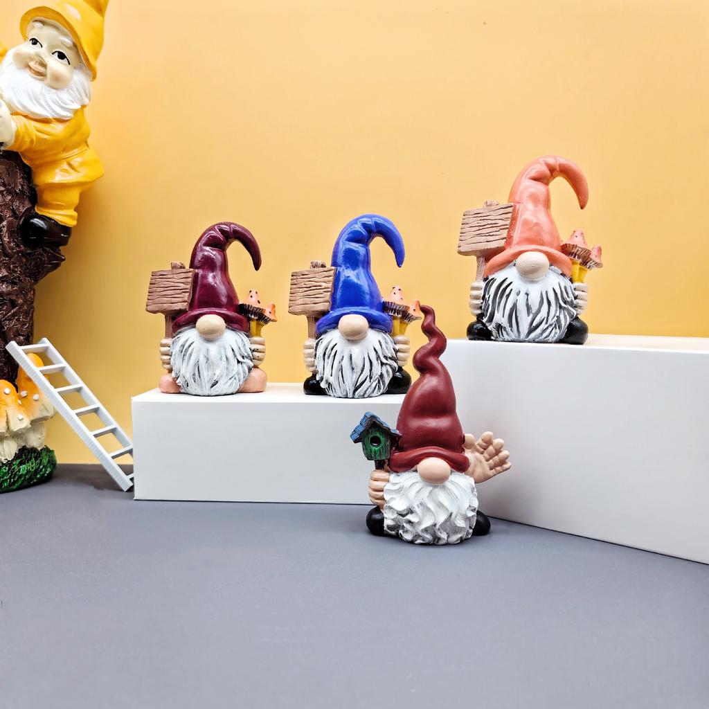 Christmas Gnome Resin Figurine - Faceless Decoration for Garden and