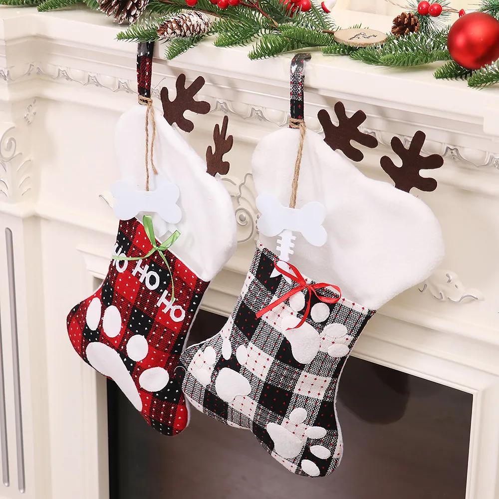Christmas Socks Gift Bag Bone Shape Hanging Pendant Ornament Stocking for Dog Santa Socks Gift Box Tree Decorations YFA2095