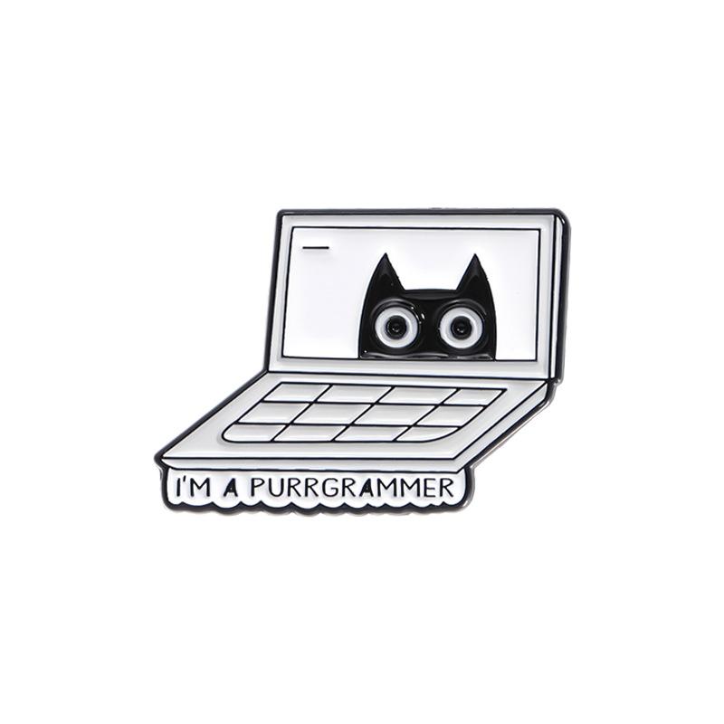 Cute Black White Cats Enamel Pins Cartoon Naughty Kitty Claw Animal Brooches Lapel Badge Fashion Jewelry Gifts For Kids Friends