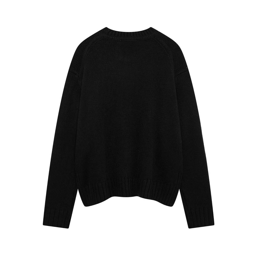 2024 Winter Women's European Style Long Sleeve Round Neck Casual Knit Sweater