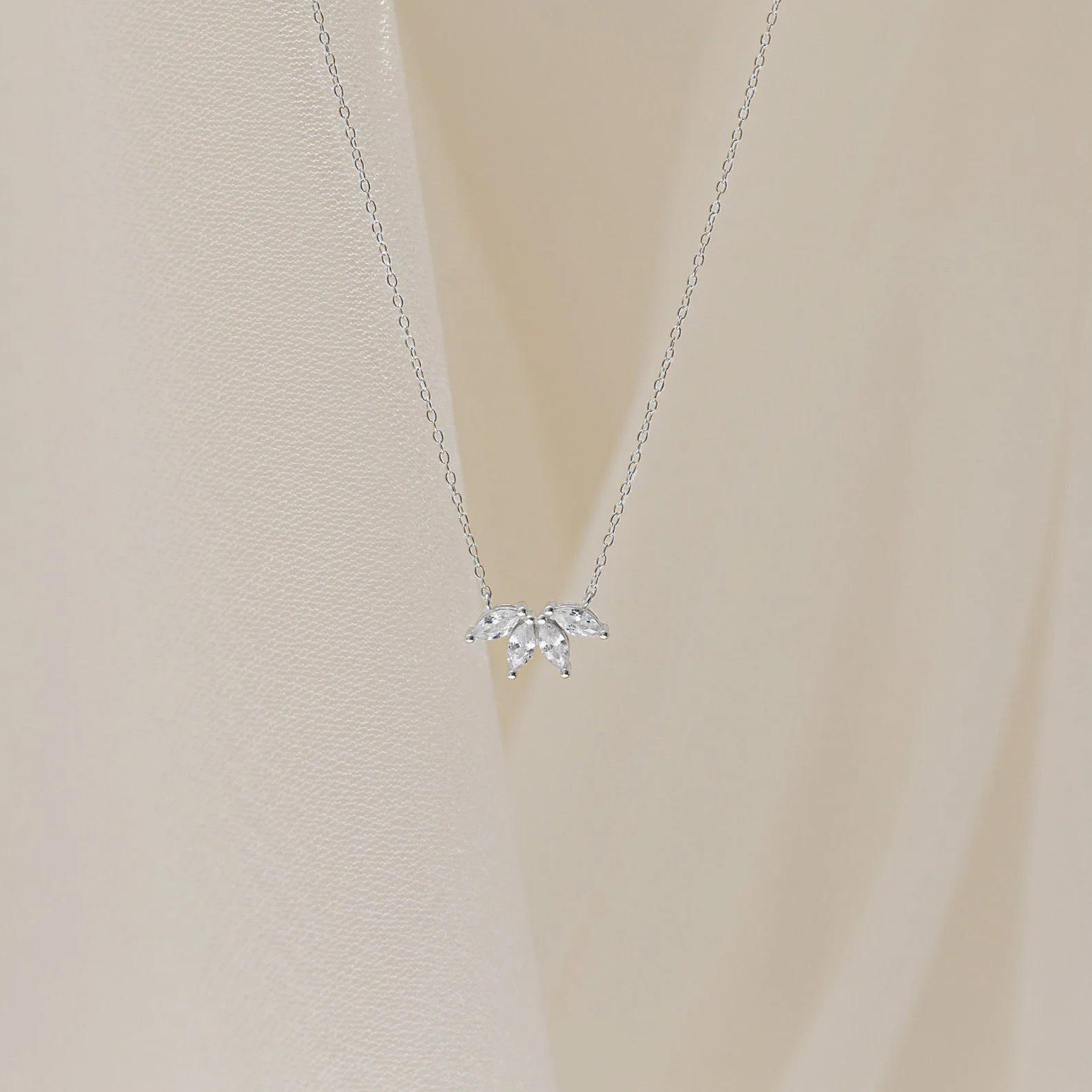 S925 Sterling Silver Leaf Necklace: Minimalist, Retro Fashion Choker for Women 925 Silver белого золота