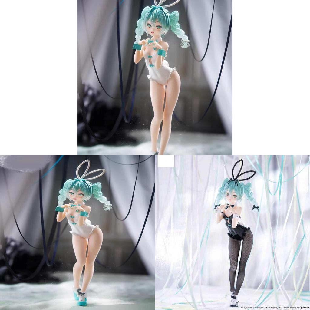 Hatsune Miku Pvc Figurine With Black And White Stockings For Collectors And Anime Fans