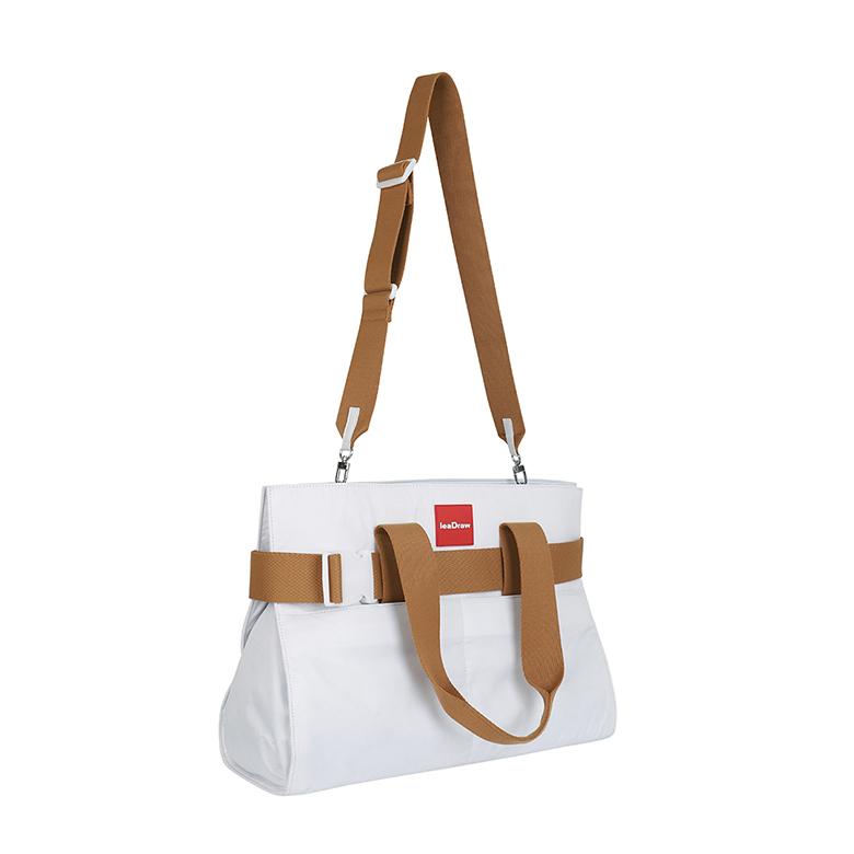 Leadraw A Shoulder Bag Ivory