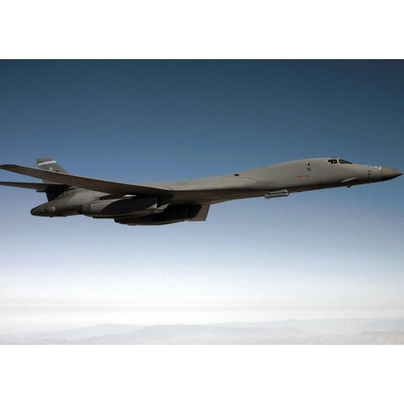 

Classic Fighter Jet Poster - Decorative Kraft Paper with Frame, Wall Hanging White card paper (non-adhesive) 30*42 cm
