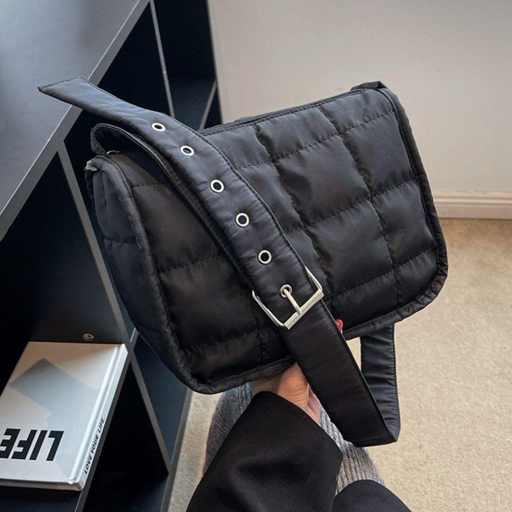 Fashion Quilted Handbags Ladies Casual Cotton-Padded Bags Solid Color Shoulder Bags Women Lightweight Underarm Bags