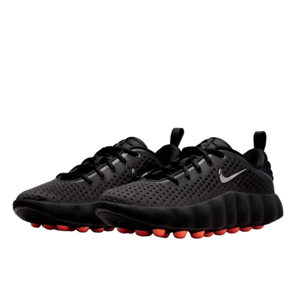 Nike Mind 002 Черный Гипер Малиновый – купить по низким ценам в