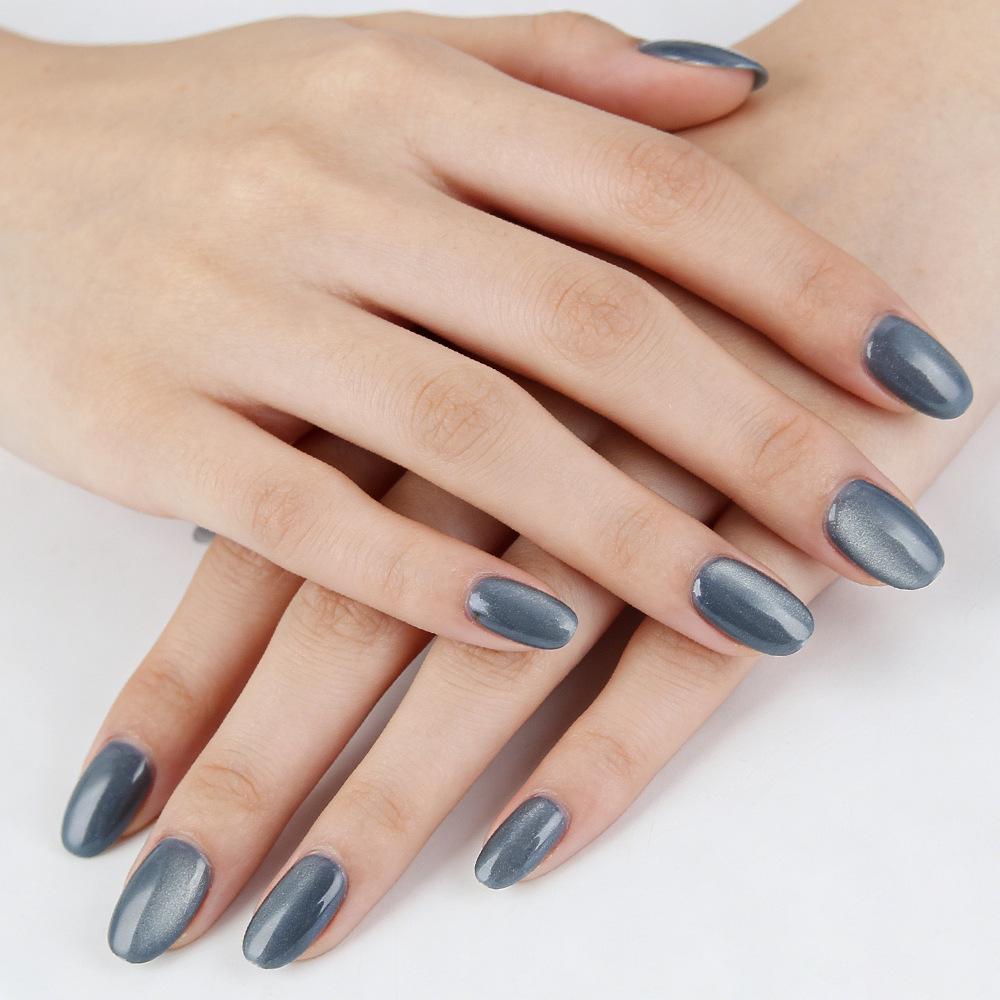 

Daily Wear Cat Eye Press-On Nails – 32 Short Oval Transparent Hazy Blue Whitening False Nails