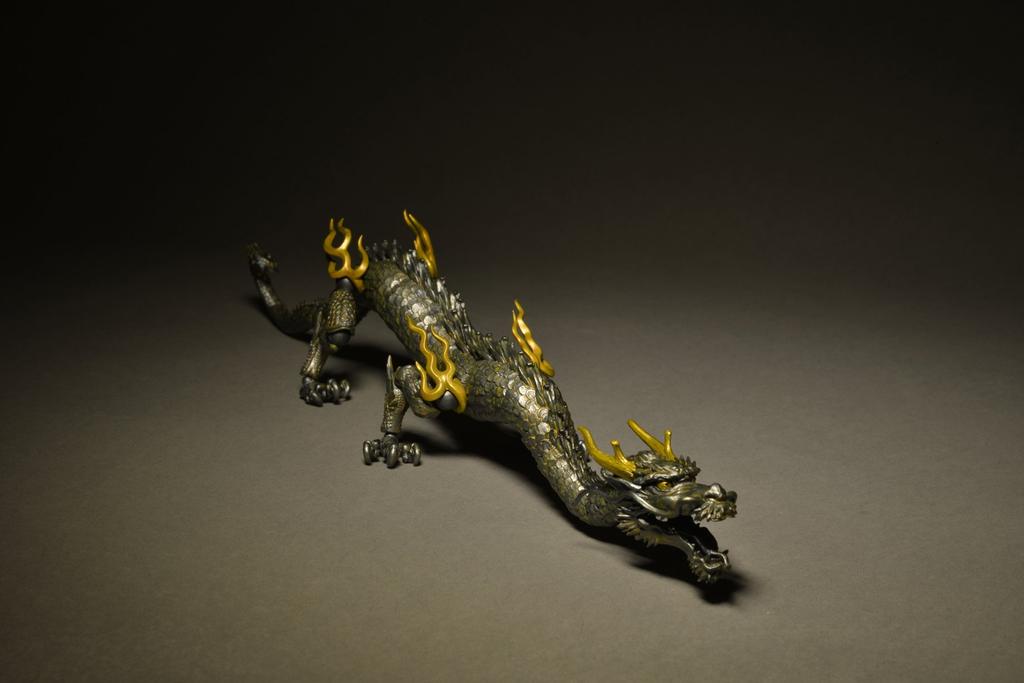 Kaiyodo Takeya Style Free-Standing Figurine Dragon, Iron Rust Tone, Non-Scale ABS & PVC, Painted Movable Figure KT-003