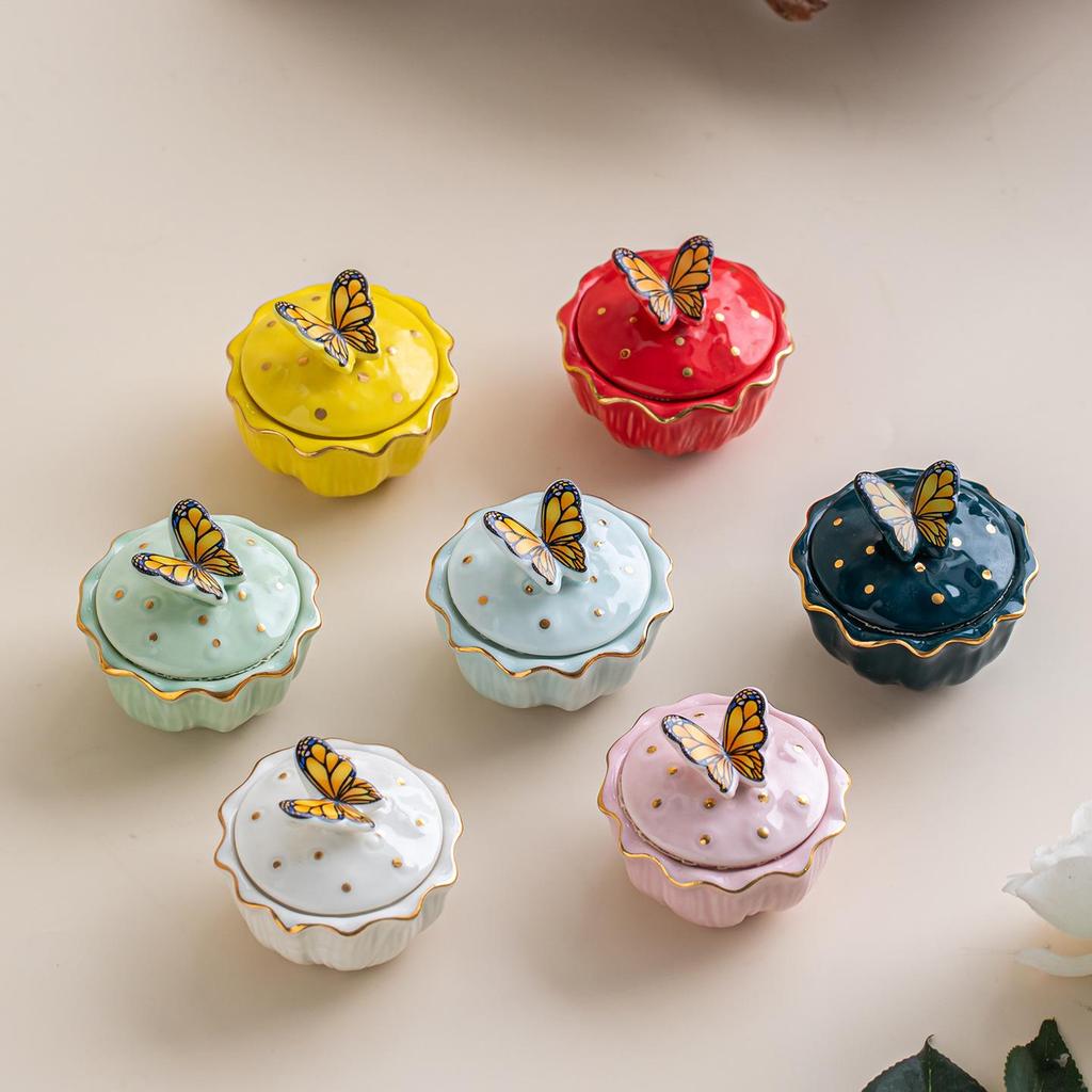 Ancient Style 25g Butterfly Ceramic Jar Solid Perfume Balm - Perfect for Cultural and Creative Events or as a Souvenir Gift