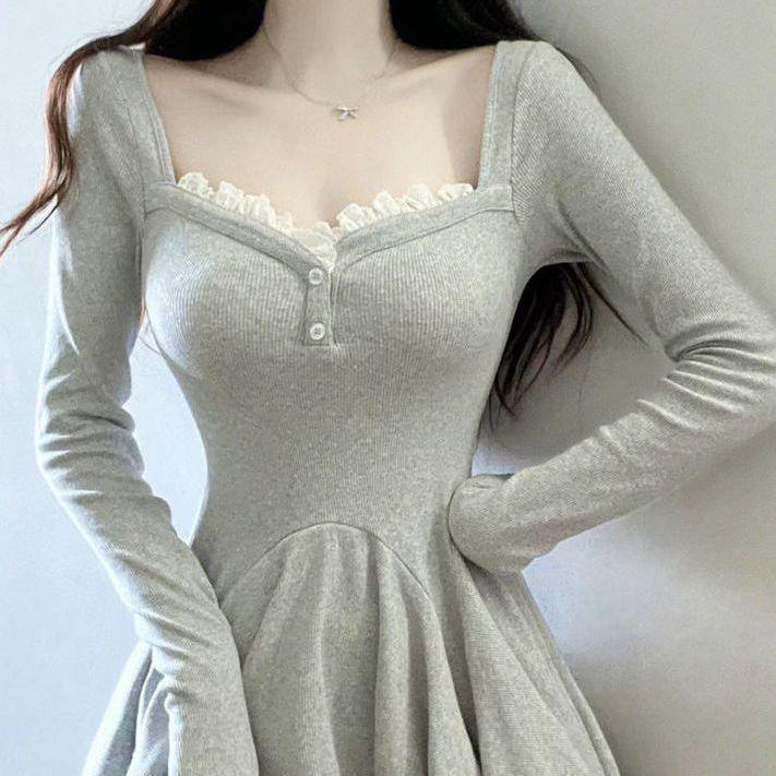 

Long Sleeve Lace Bodycon Mini Dress with Low-Cut Neckline - Autumn & Winter Collection Extra Large