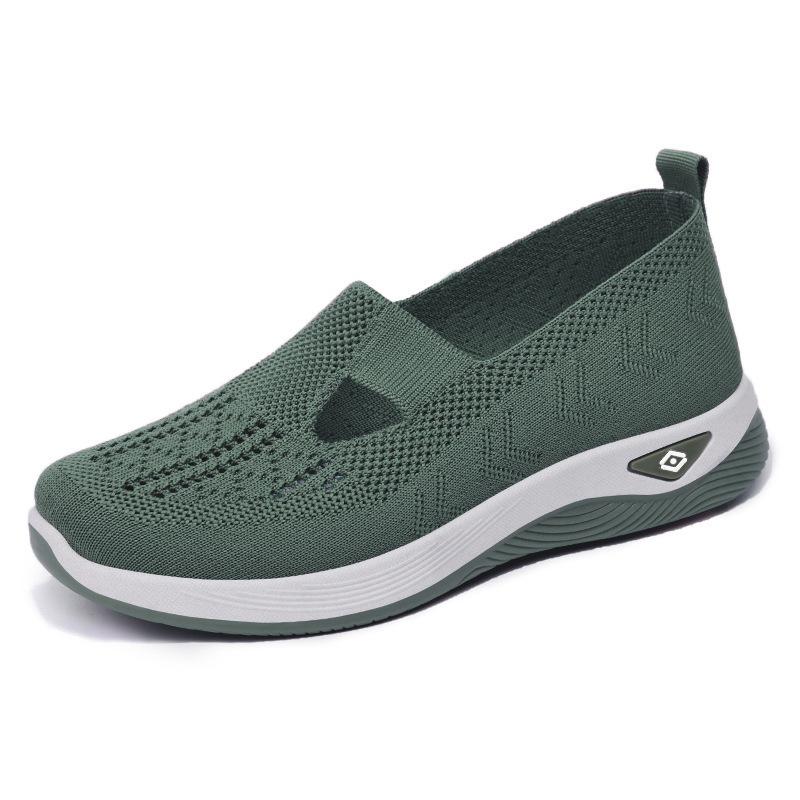 Shoes Large Size Soft Sole Not Tired Feet Shoes Mesh Breathable Cloth Shoes