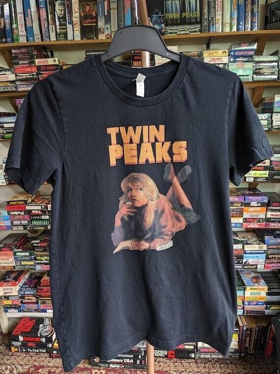 Twin Peaks Laura Palmer T-shirt Smoking Basic Black Unisex Tshirt Reprint XXL