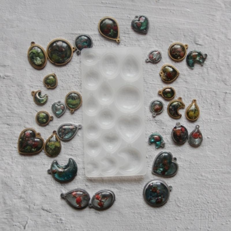 Heart Oval Moon Round Resin Pendant Silicone Molds with 15 Cavities For Handmade Resin Pendant Jewelry Crafting