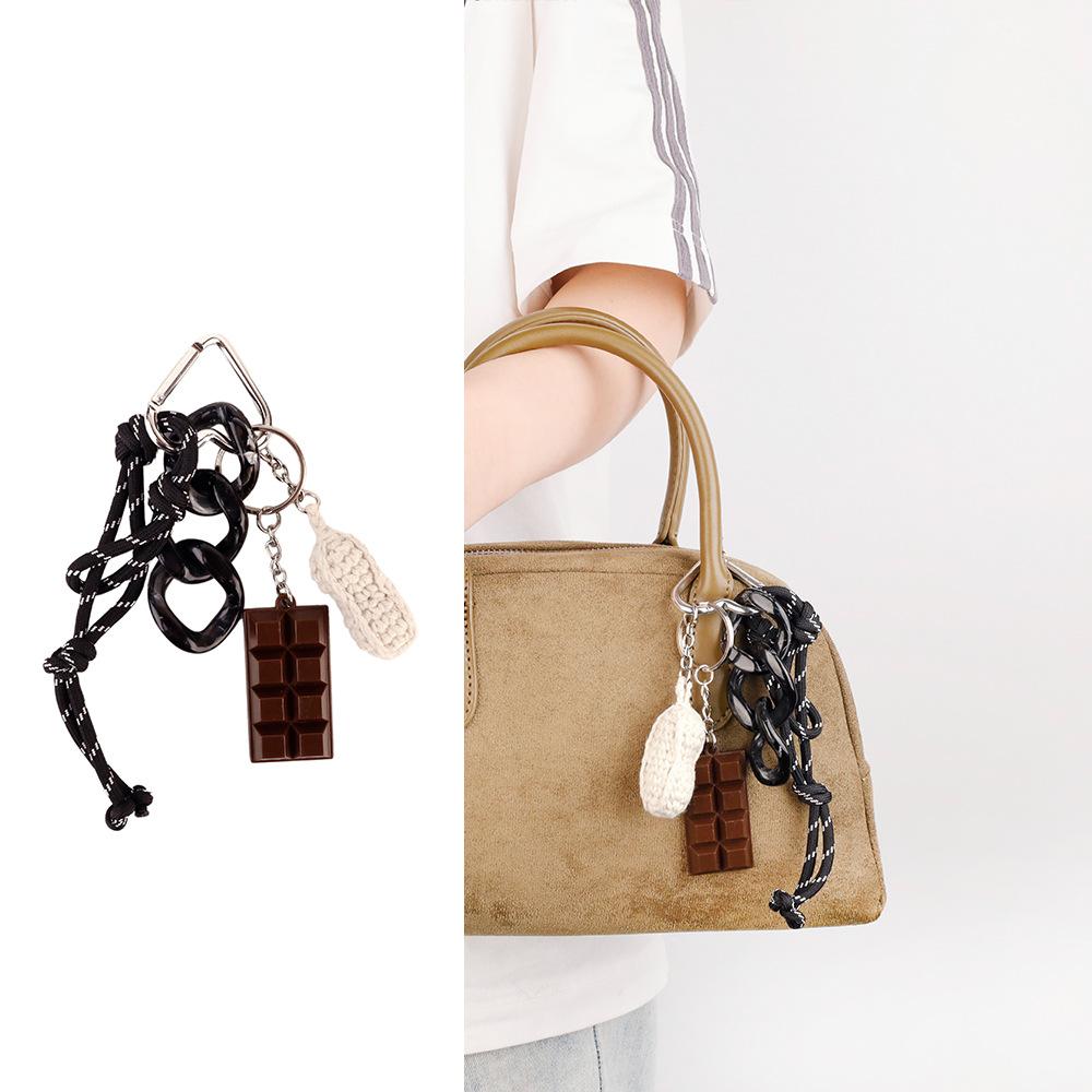 Creative MIU series exquisite hand-woven plush bag pendant sunflower car keychain couple gift pendant