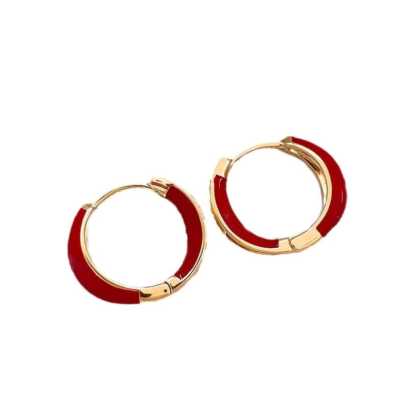 Zhou Yutong Red Drip Glaze Earrings: High-End, Niche Design, Light Luxury, Perfect for Autumn/Winter.
