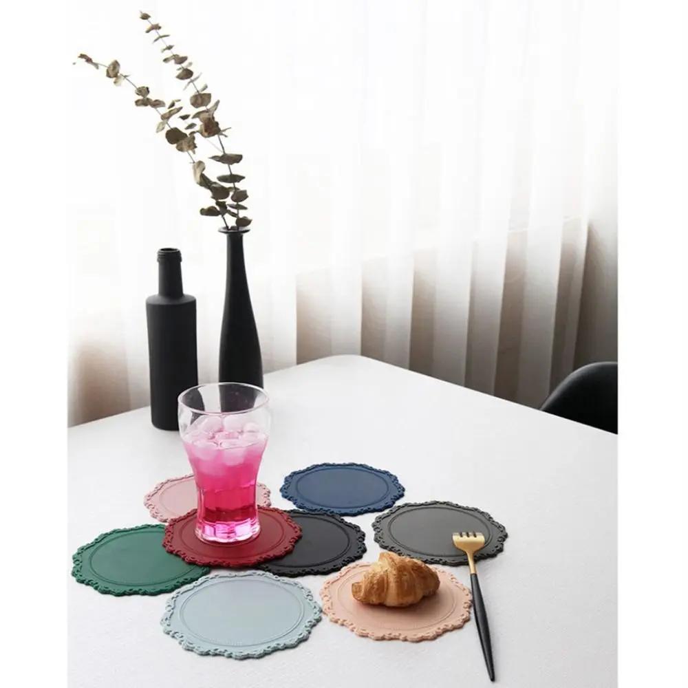 Lot de 2 dessous de verre ronds en silicone antidérapants en dentelle