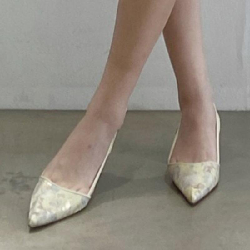 2025 women's summer new sexy pointed stiletto sandals outdoor banquet party shallow mouth ladies buckle high heels 34--40 size