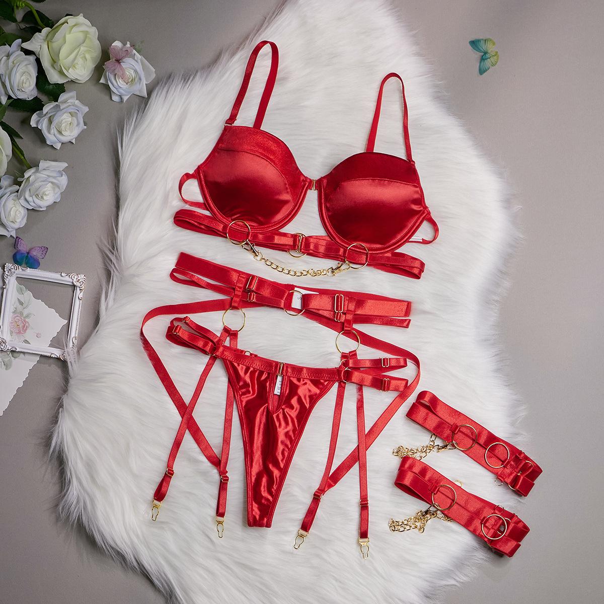 

European and American Women’s Punk Style Shapewear Sexy Metal Accents Lingerie Set L червоний