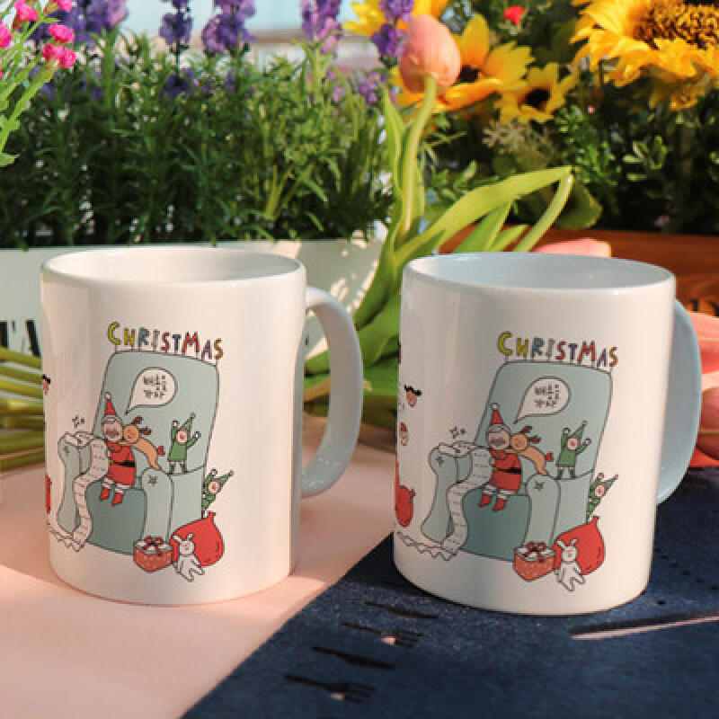 cf885-Design Mug 2p-Santa s Gift List