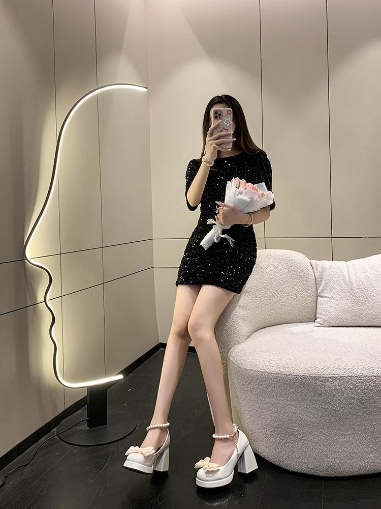 Fashion Mary Jane High Heels, Feminine Pearl Bow Small Leather Shoes,  Autumn New Style, Paired with Skirts and Worn Over A Single Shoe