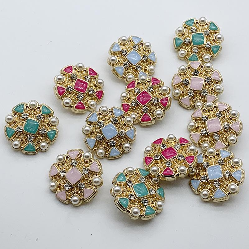 Vintage Coco-Style Rhinestone Metal Buttons for Woolen Coats
