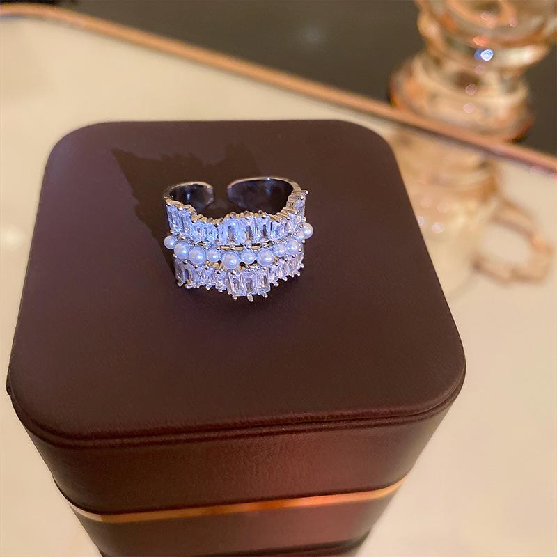 Platinum Zircon Multilayer Open Ring: Exquisite, Light Luxury, High-End Fashion, Versatile Jewelry Design