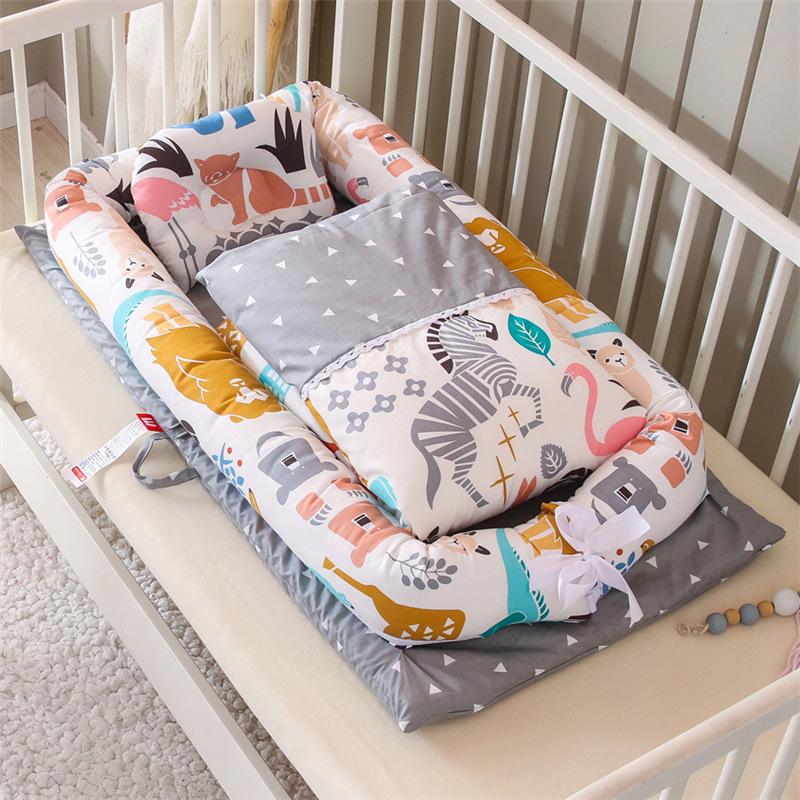 Hemei Portable Washable Baby Nest: Crib, Diaper Changing Pad & Travel Pillow Combo