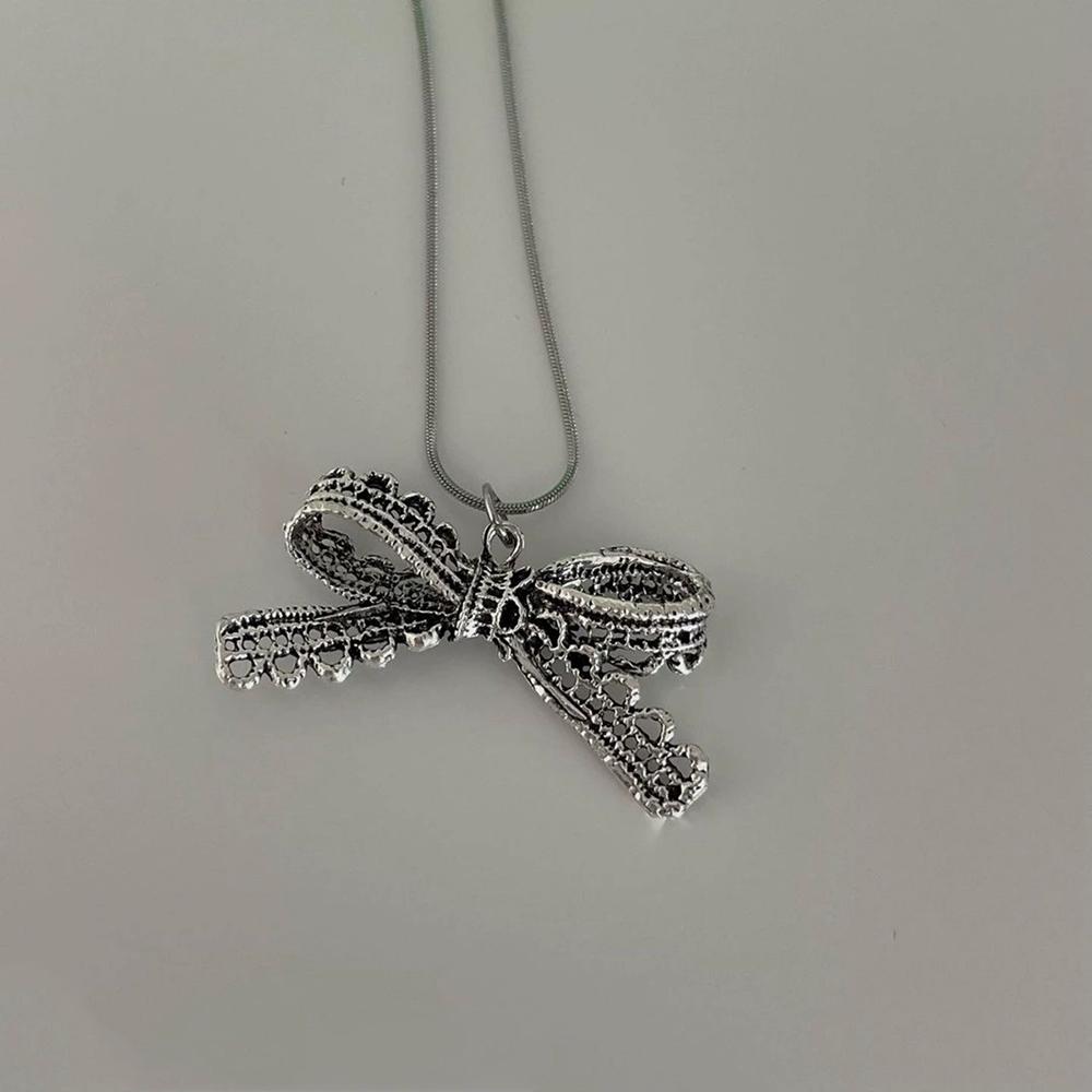 

Fashionable And Trendy Punk Bow Necklace Elegant Stainless Steel Necklace For Women Birthday Party Jewelry Accessories Other