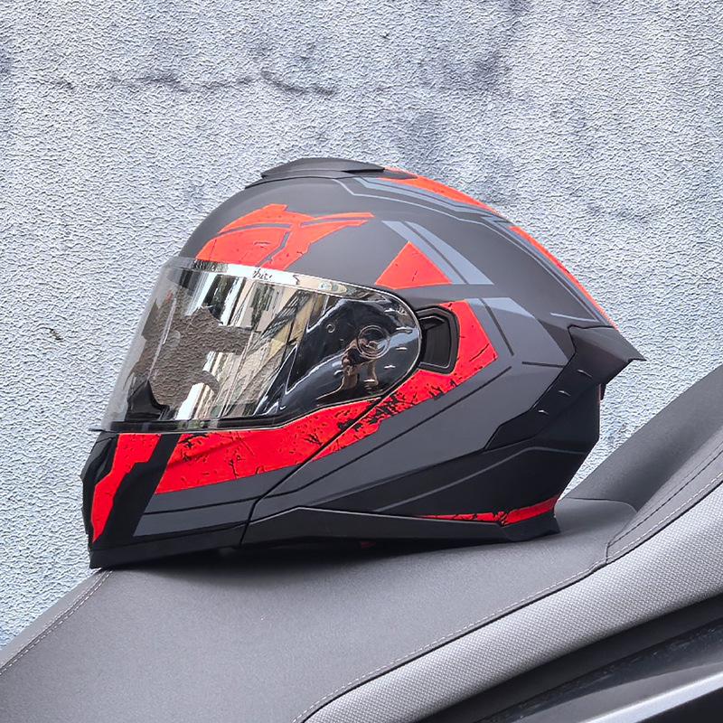 Motorcycle Helmet Men's and Women's Face-off Helmet Summer Locomotive Full Helmet Universal Safety In All Seasons