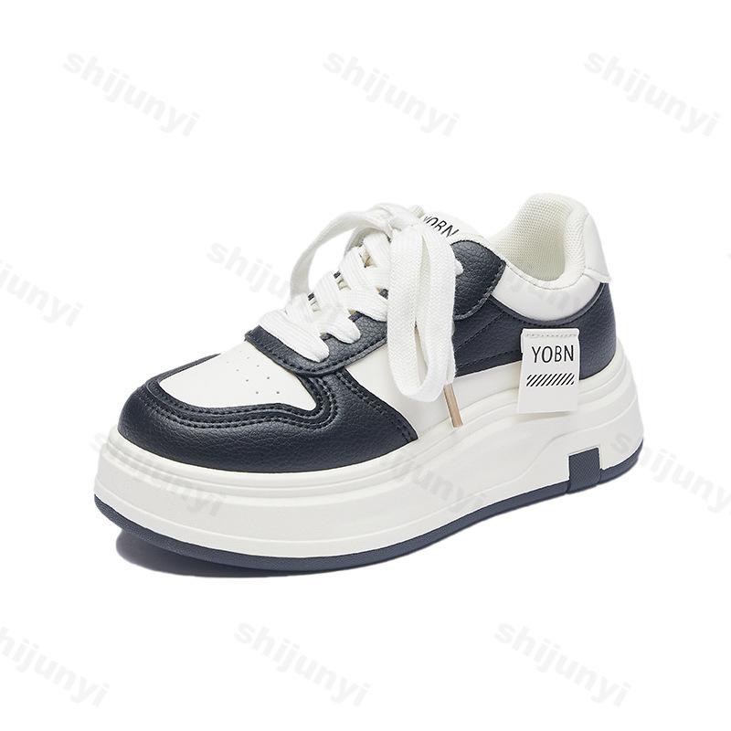 Damen Vulkanisierte Schuhe 2026 Neue Rutschfeste Schnür-Plateau-Sneaker Bequeme Freizeitschuhe Höhensteigernde Damenschuhe